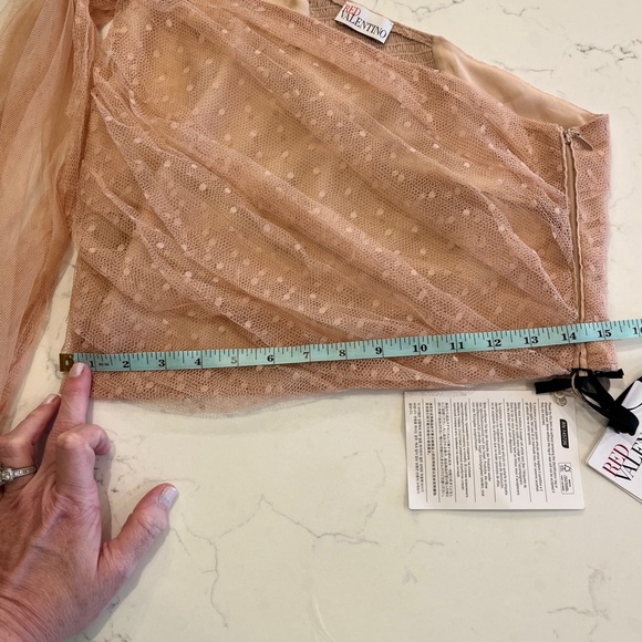 RED VALENTINO Cropped One Sleeve Tulle Swiss Dot Top. EU 44 or U.S. 8 NWT. $657! - Picture 7 of 10